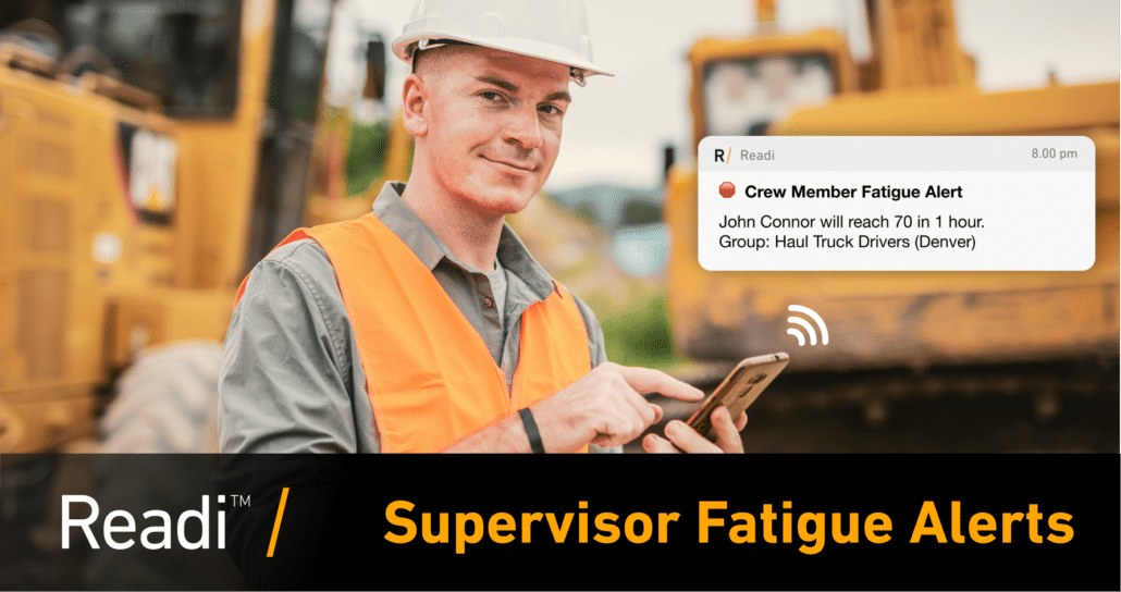 Supervisor using Supervisor Fatigue Alerts on his mobile